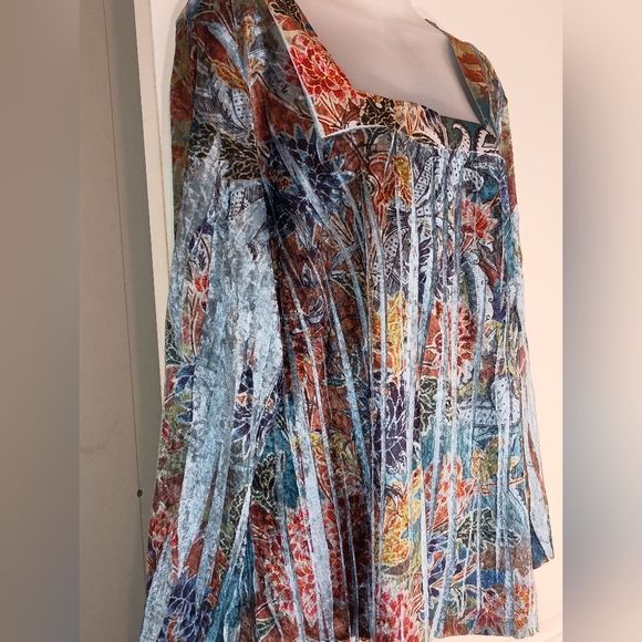 Radiant Elegance: A Tapestry of Colors and Patterns(#1,168) - Picture 6 of 6